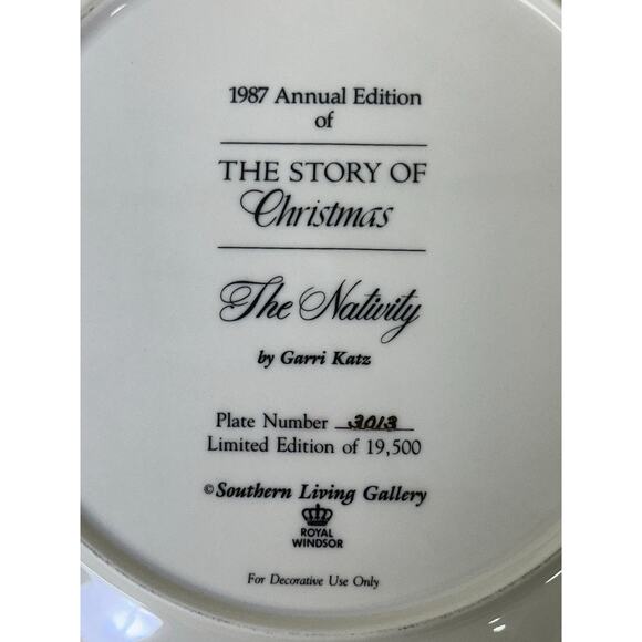 Southern Living Gallery 1987 Story of Christmas Plate 'The Nativity' - Picture 5 of 5